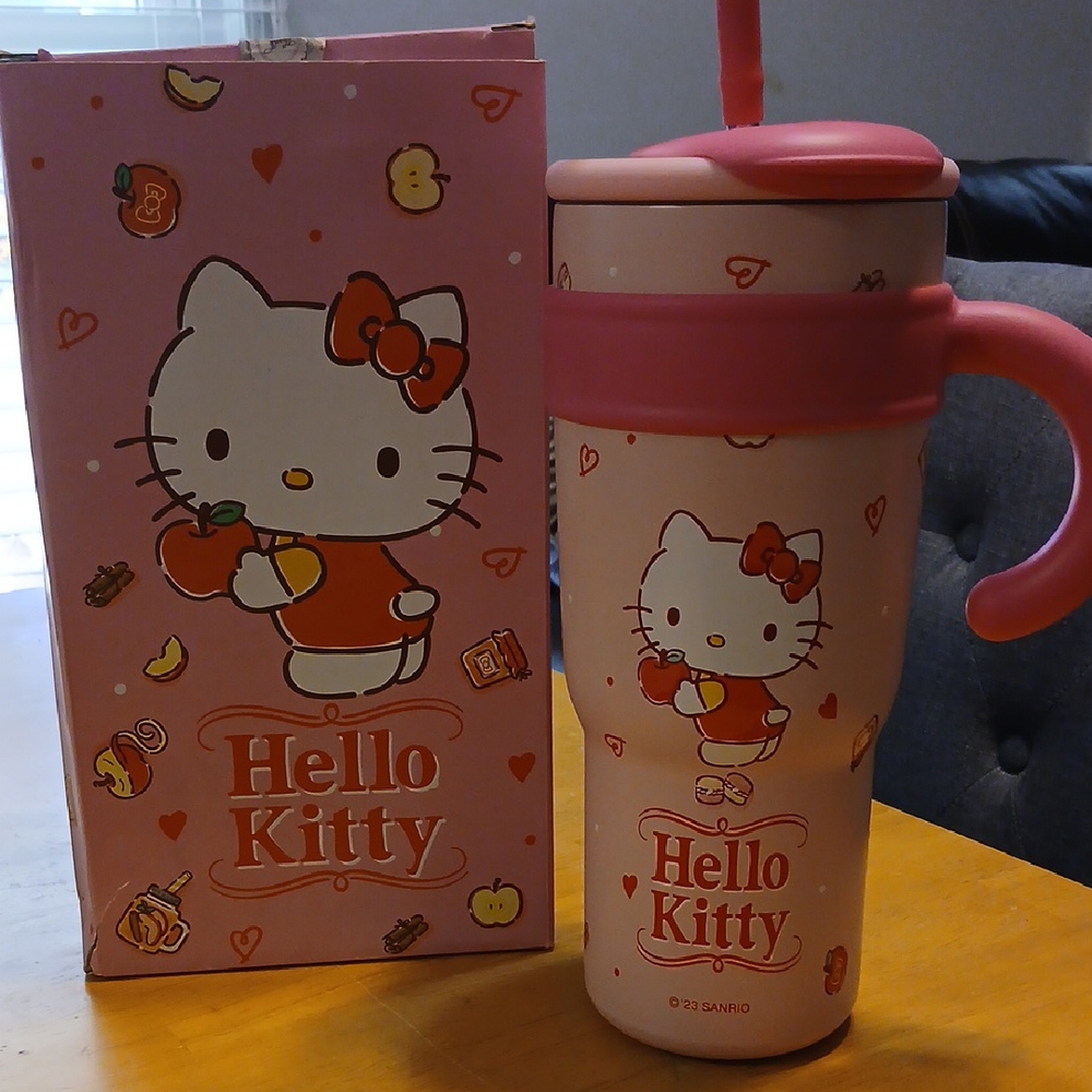 Hello Kitty Pink Tumbler with Straw